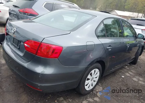 2013 Volkswagen Jetta 2.0L S from USA, damaged, VIN 3VW2K7AJ8DM318810